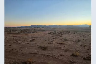 10368 N Mano Street, Kingman, AZ 86401 - Photo 15