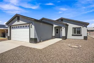 961 Church St, Bullhead City, AZ 86442 - Photo 1