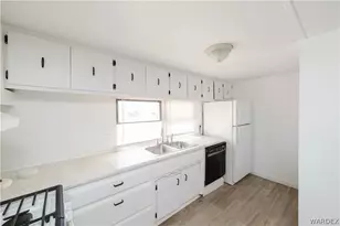 3800 N San Pedro Rd, Golden Valley, AZ 86413 - Photo 21