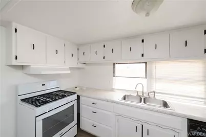3800 N San Pedro Road, Golden Valley, AZ 86413 - Photo 21
