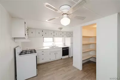 3800 N San Pedro Road, Golden Valley, AZ 86413 - Photo 19