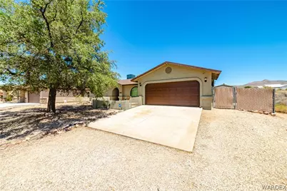 9634 N Mesa Vista Place, Kingman, AZ 86401 - Photo 1