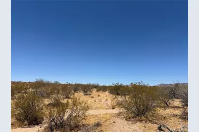 308-29-047 Ligurta, Golden Valley, AZ 86413 - Photo 3