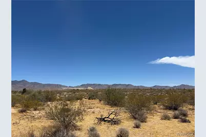 308-29-047 Ligurta, Golden Valley, AZ 86413 - Photo 1