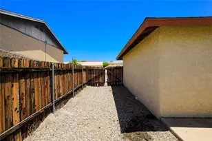 1081 Pueblo Dr, Lake Havasu, AZ 86406 - Photo 25