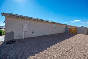 3633 E Angelina Dr, Kingman, AZ 86409 - Photo 7