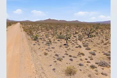 8670 W Michaley Drive, White Hills, AZ 86445 - Photo 11