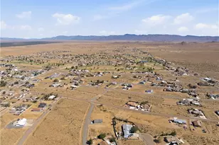 10563 N Garrett Dr, Kingman, AZ 86401 - Photo 7