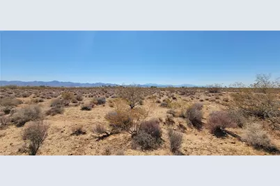 339-15-063A Todilto Drive, Golden Valley, AZ 86413 - Photo 5