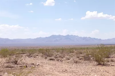 10638 S Cascabel Road, Yucca, AZ 86438 - Photo 27