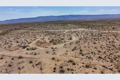 10638 S Cascabel Road, Yucca, AZ 86438 - Photo 41