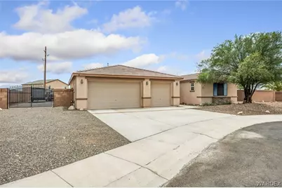 1750 Greenfield Drive, Bullhead City, AZ 86442 - Photo 3