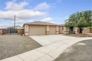 1750 Greenfield Dr, Bullhead City, AZ 86442 - Photo 3