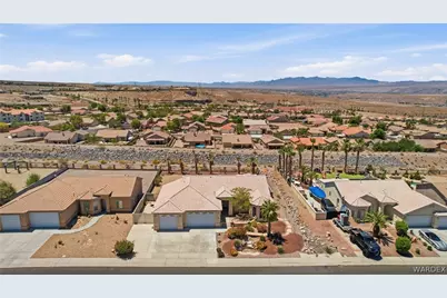 2762 Desert Stars Lane, Bullhead City, AZ 86429 - Photo 5