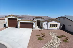 2333 Raven Ct, Bullhead City, AZ 86442 - Photo 1