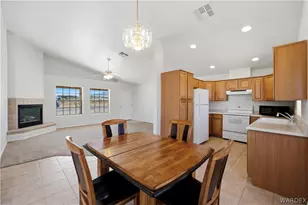 6934 E Trails End Ln, Kingman, AZ 86401 - Photo 5