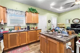 350 Lee Ave, Bullhead City, AZ 86429 - Photo 7