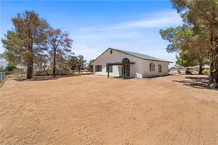7772 E Sugarloaf St, Kingman, AZ 86401 - Photo 27