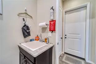 405 Greenway Dr, Kingman, AZ 86401 - Photo 23