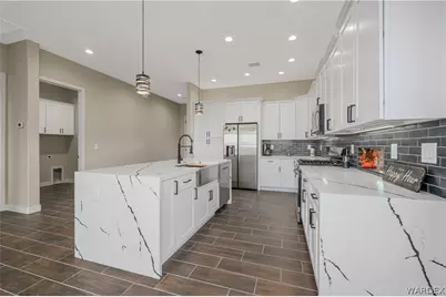 1821 E Desert Bloom Drive, Mohave Valley, AZ 86440 - Photo 15