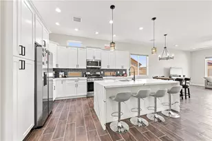 1821 E Desert Bloom Dr, Mohave Valley, AZ 86440 - Photo 13