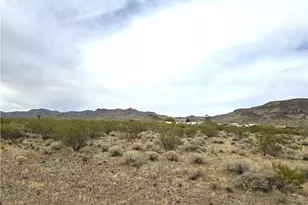 306-36-014M S Bonita Rd, Golden Valley, AZ 86413 - Photo 1