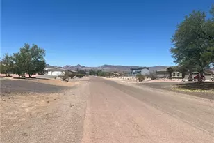 3630 N Neptune Way, Golden Valley, AZ 86413 - Photo 25