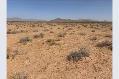 333-35-017 E Tres Drive, Kingman, AZ 86401 - Photo 7