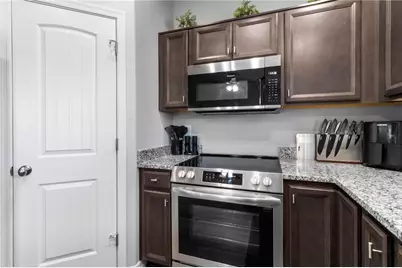 6699 W Hershey Way, Golden Valley, AZ 86413 - Photo 15