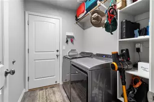 6699 W Hershey Way, Golden Valley, AZ 86413 - Photo 27