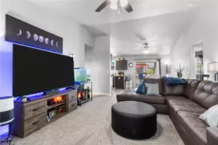 6699 W Hershey Way, Golden Valley, AZ 86413 - Photo 5