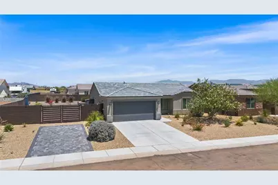 6699 W Hershey Way, Golden Valley, AZ 86413 - Photo 1