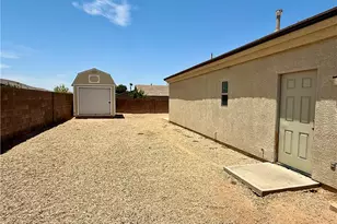 2303 Wildflower St, Kingman, AZ 86401 - Photo 5