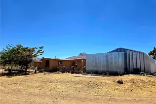 18177 N Peach Dr, Dolan Springs, AZ 86441 - Photo 33