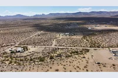 4554 N Elfrida Road, Golden Valley, AZ 86413 - Photo 35