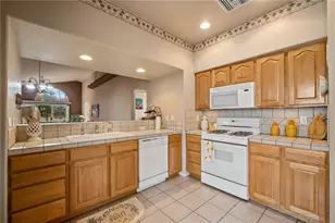 1825 E Shore Villas Dr, Bullhead City, AZ 86442 - Photo 17