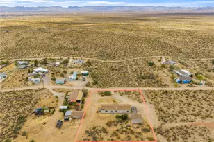 4498 N Smoketree Rd, Golden Valley, AZ 86413 - Photo 81