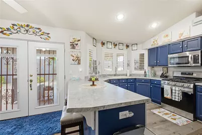 3877 Henry Fonda Way, Kingman, AZ 86409 - Photo 11