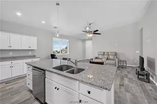 7700 E Monte Tesoro Dr, Kingman, AZ 86401 - Photo 9