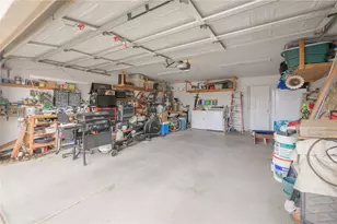 9754 S Arizona Dr, Mohave Valley, AZ 86440 - Photo 33