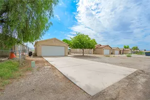 9754 S Arizona Dr, Mohave Valley, AZ 86440 - Photo 3