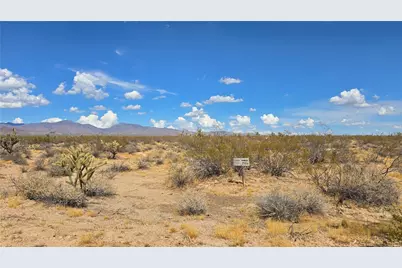 223-30-009 S Sundance Kid Road, Yucca, AZ 86438 - Photo 3
