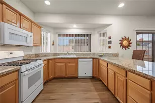 2005 Gene Autry Dr, Kingman, AZ 86409 - Photo 21