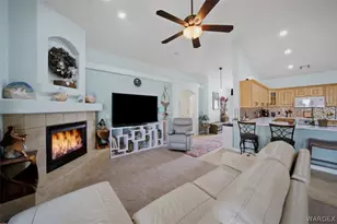 10173 N Blackboot Dr, Kingman, AZ 86401 - Photo 11
