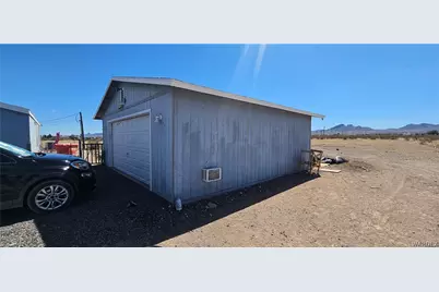 1097 S Concho Road, Golden Valley, AZ 86413 - Photo 17