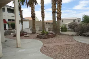 2164 Hi Jolly Dr, Bullhead City, AZ 86442 - Photo 15