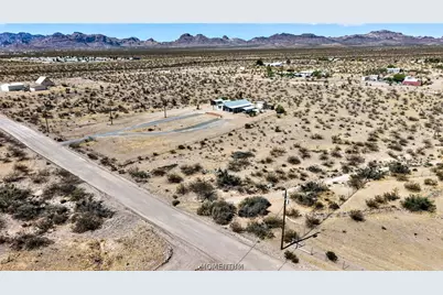3581 N Elfrida Road, Golden Valley, AZ 86413 - Photo 43