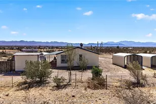 3581 N Elfrida Rd, Golden Valley, AZ 86413 - Photo 41