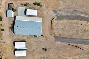 3581 N Elfrida Rd, Golden Valley, AZ 86413 - Photo 35
