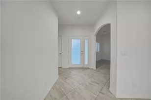 2555 Sonoma Rd, Bullhead City, AZ 86442 - Photo 9